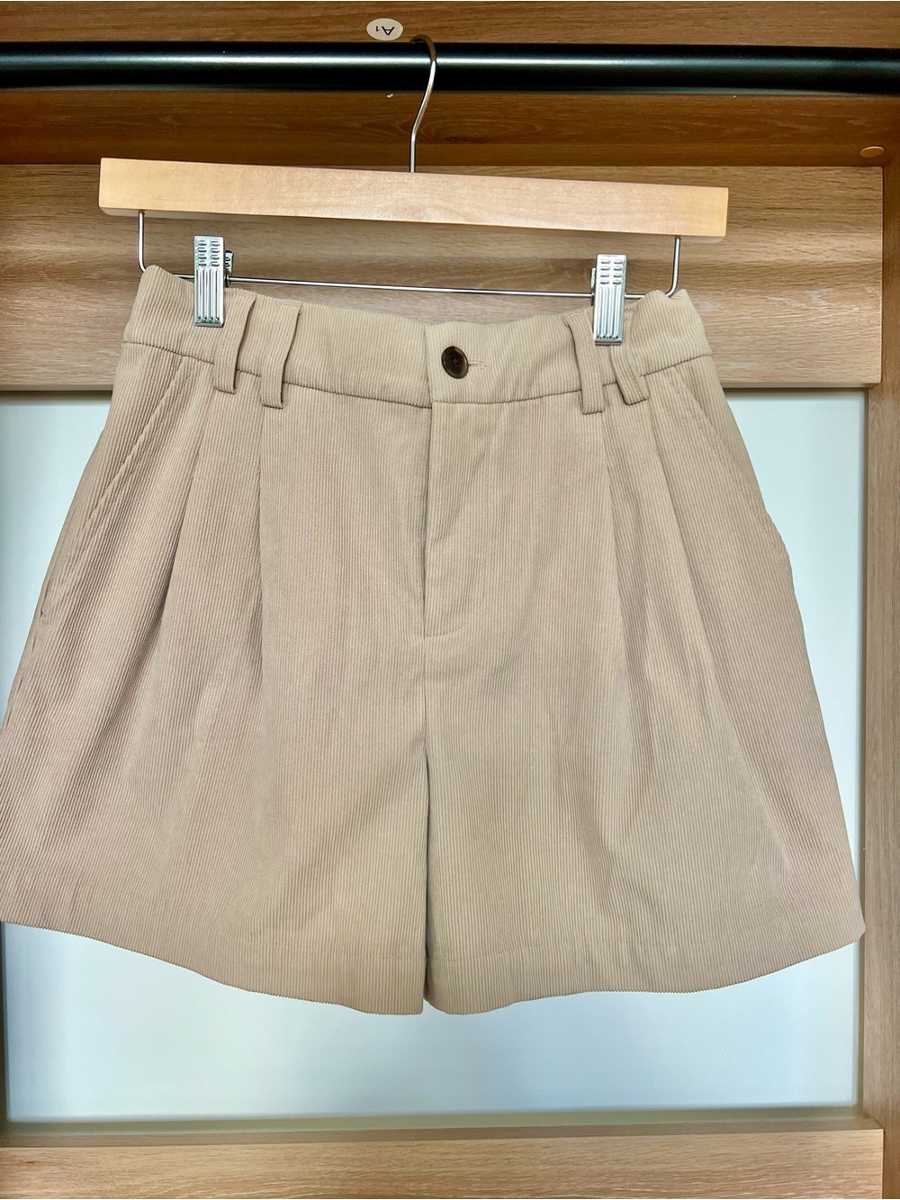 Varley Beige High-Rise Pleated Corduroy Shorts